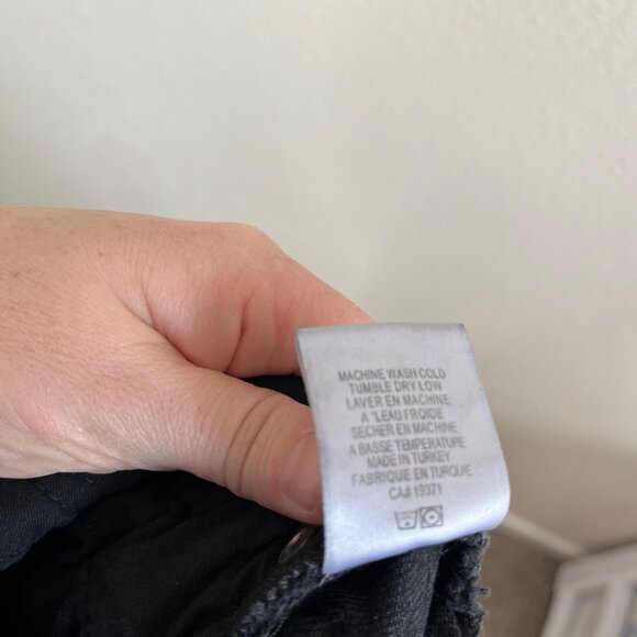 Re/Done Originals Black High Rise Ankle Crop Denim Jeans Size 25 - Picture 9 of 12